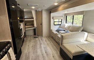 Explore Vernal's Beauty: Comfortable RV Rental