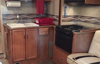 Minnie - Let the Fun Begin!