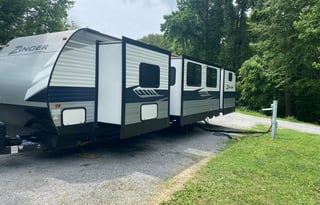 2020 CrossRoads RV Zinger ZR340BH