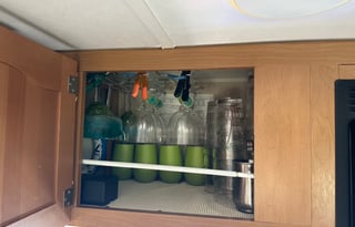 Large Camper - Vacation Ready/Full of Amenities