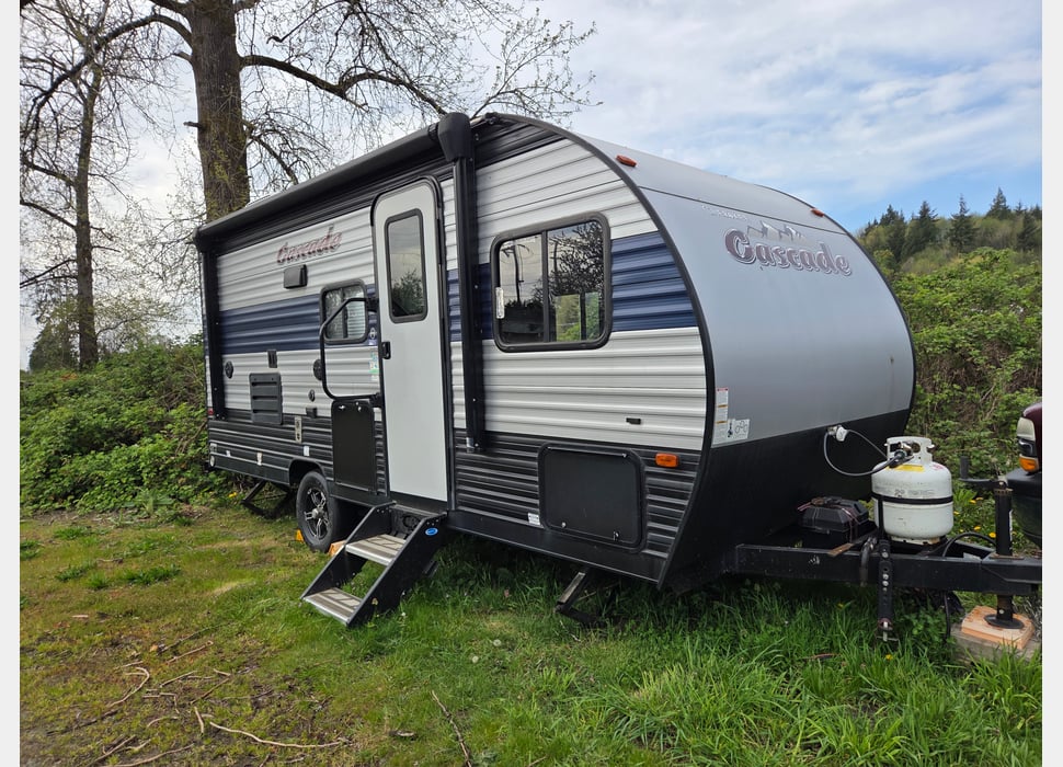 Travel Trailer rentals in DuPont