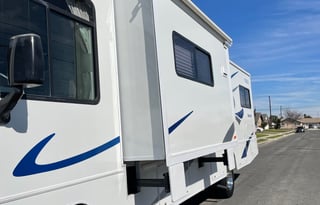 2008 Itasca Sunstar 32K