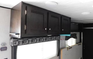 2019 Pioneer Toy Hauler-Use your 1/2 ton truck!!