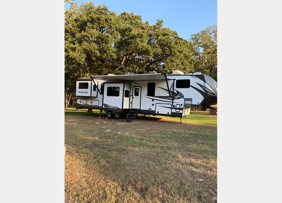 Fifth Wheel rentals in Rockwall
