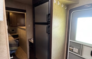 Wrights RV Pet and Kid Friendly Rental!