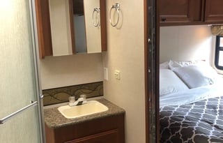 2010 Fleetwood RV Jamboree Sport 31M