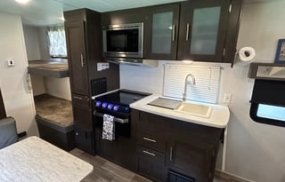 Big family fun, in a compact, cozy camper!