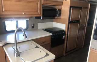 2015 ITASCA Sunstar 27N - FULLY STOCKED