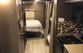 2018 Thor Motor Coach Windsport 34J (Bunkhouse)