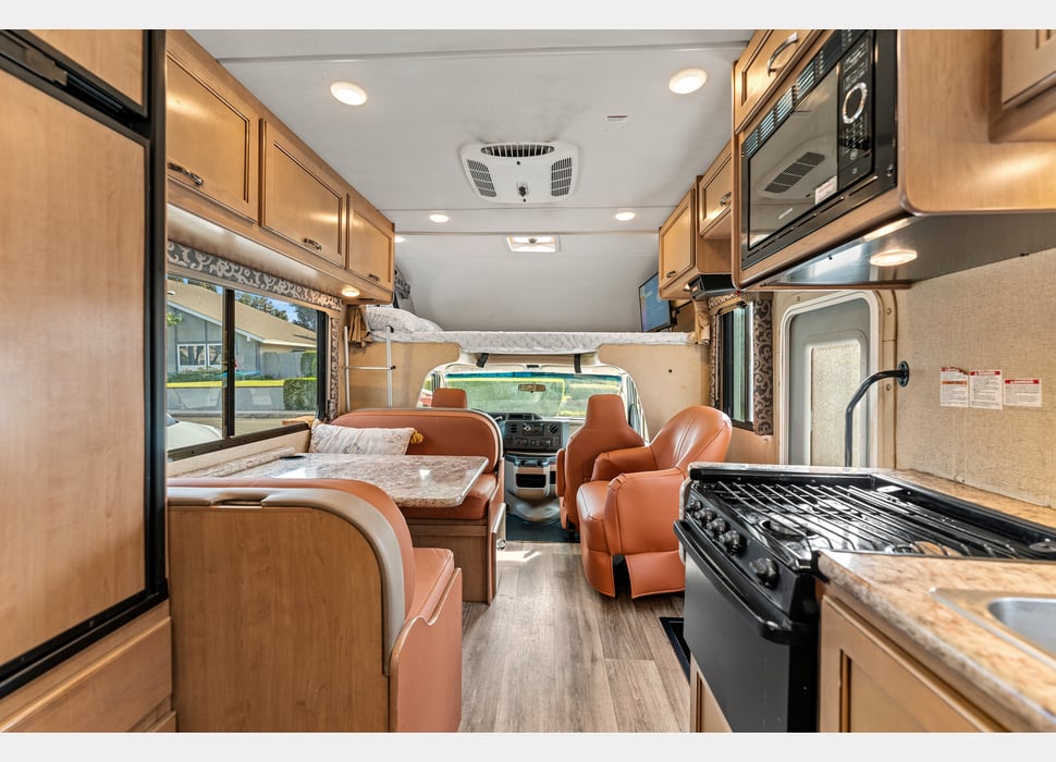 Class C Motor Home rentals in Santa Ana