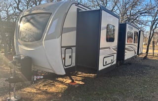 The Kmo family express rv rental