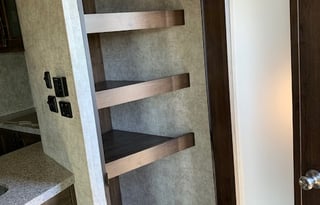 2018 Highland Ridge RV Highlander HF350H