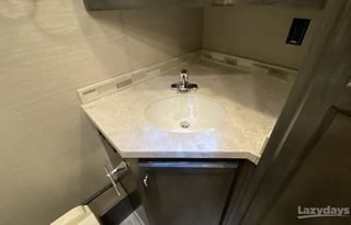 Best Class A Gas Luxury Motorhome-Family Vacation