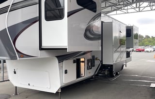 Luxury Grand Design Solitude Coastal Retreat