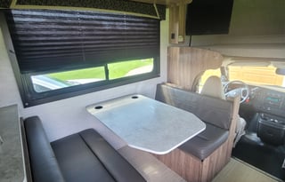 2021 Jayco Redhawk SE 27N