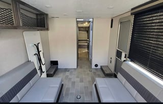 2020 Forest River Salem fsx toy hauler camper