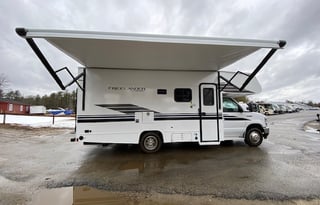2022 Coachmen RV Freelander 22XG 32767