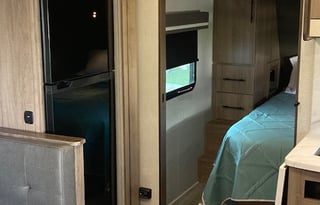 2023 Grand Design Imagine 2400BH