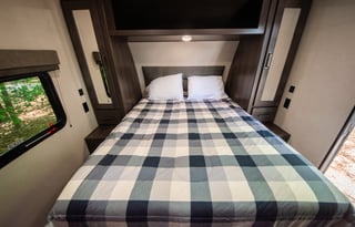 New Camper great for Families or Couples