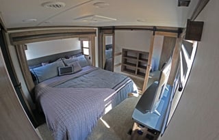 2022 Vengeance Rogue Armored Bunkhouse