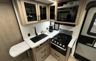 NEW Family ready Grand Design 25BDE bunk house RV