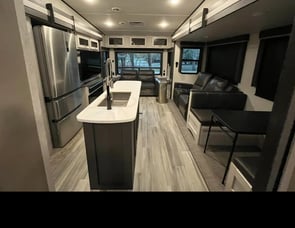 Keystone RV Sprinter Limited 3570LFT