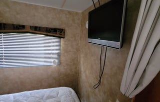 2009 Coachman Adrenaline Surge