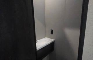 Toy Hauler 1.5 Bath 2021Grand Design Momentum 29G