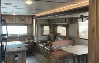 2016 Skyline Layton Javelin 325RL