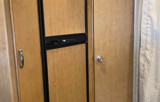 Very Clean! 2017 THOR Four Winds 24 ft. Good Size.