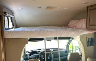 2020 Thor Motor Coach Chateau 24DS