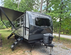 Forest River RV Rockwood Ultra Lite 2619FK
