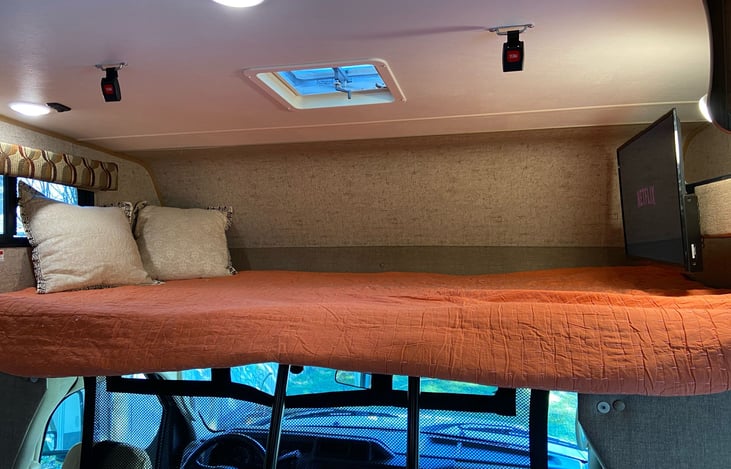 Top Bunk (sleeps 2)