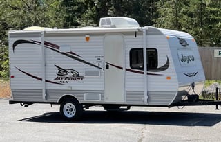 Cozy Kid and Pet Friendly Camper