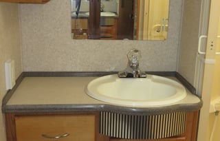 2001 Fleetwood RV Southwind 32V
