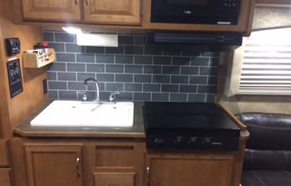 2015 Winnebago 25B Minnie Winne