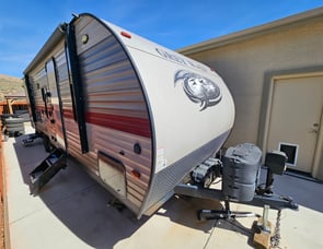 Forest River RV Cherokee Grey Wolf 23DBH