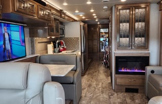 2022 Fleetwood RV Frontier 34GT