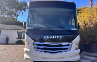 2021 Jayco Alante 29F with Bunk beds and WiFi