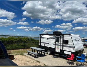 Coachmen RV Clipper Cadet 17CBH