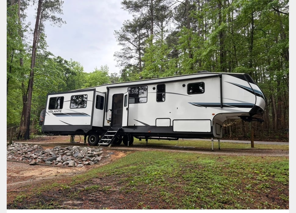 Fifth Wheel rentals in Apex