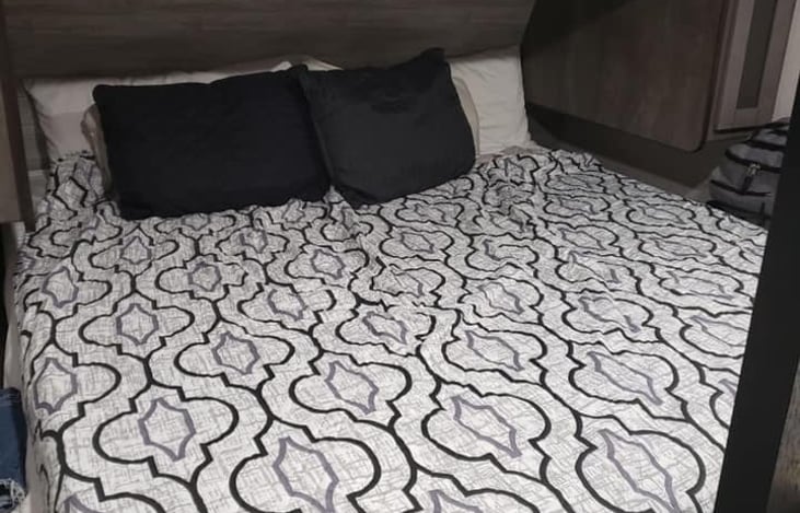 King size master with a mattress memory foam mattress topper