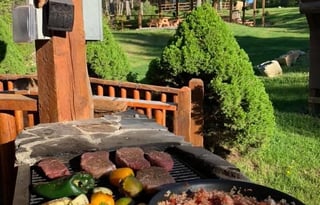 Stationary Cute Camper & FHU Space near Glacier NP