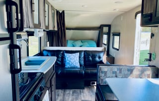 2018 Forest River RV Wildwood X-Lite 261BHXL