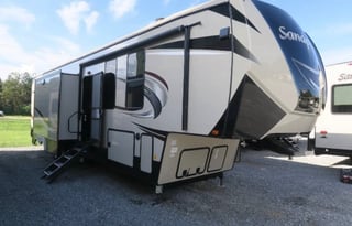 Luxury Family Getaway Sandpiper Pet Friendly