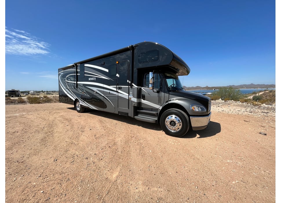 Class C Motor Home rentals in Mesa