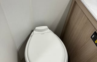 Winnie’s Road Adventures- 2024 Winnebago camper