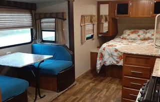 FISH & FIN RV - NEXT TO LAKE SOMERVILLE, BIRCH CRK