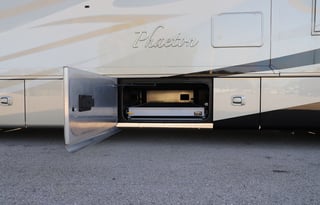 2012 Tiffin Motorhomes Phaeton 40 QBH
