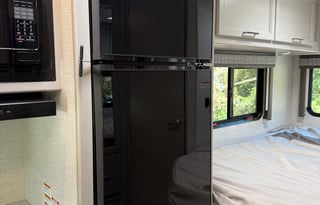 2025 Thor Chateau 21Z... 24 Ft... Easy to Drive...